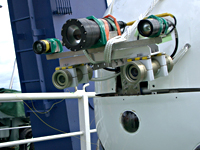海中で3次元計測をするステレオ視カメラ