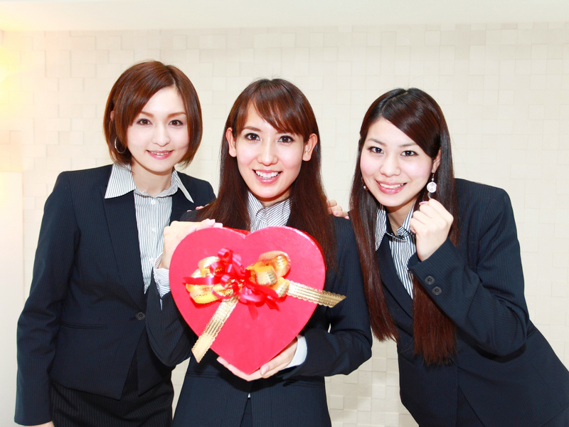会社で渡す義理チョコは本当に必要か もらう側の本音と最新事情 リクナビnextジャーナル 会社で渡す義理チョコは本当に必要か もらう側の本音と最新事情 リクナビnextジャーナル