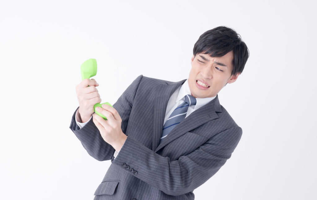 クレーム電話に対応するための心得をご紹介 これでもう クレームも怖くない リクナビnextジャーナル