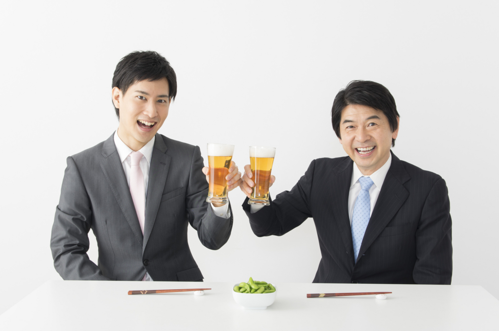 押さえておきたい会社の飲み会でのビジネスマナー リクナビnextジャーナル