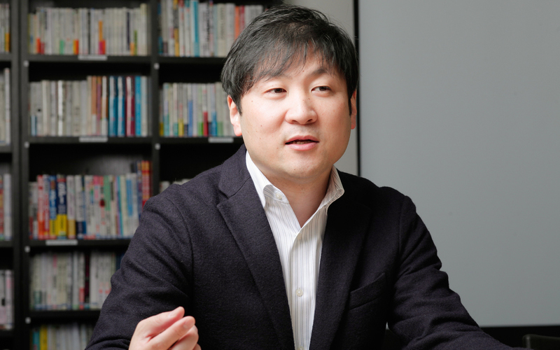 曽和利光さんインタビューカット2