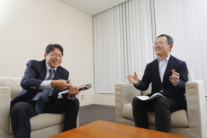 日産・吉澤氏とリクナビNEXT編集長・藤井薫　イノベーション対談風景４
