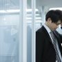 社内評価が上がらず悩む社会人
