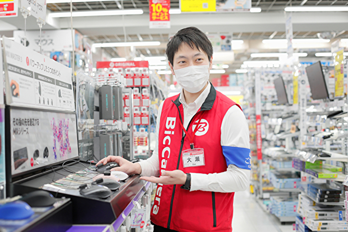 ビックカメラ池袋本店パソコン館の大瀬健太さん