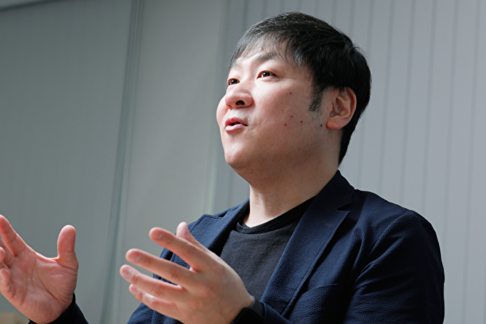 曽和利光さんインタビューカット