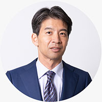 河野英太郎氏