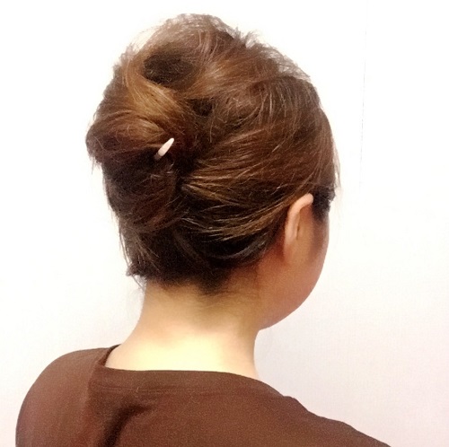 忙しい朝も 3分 で オフィス女子のヘアアレンジ3選 リクナビnextジャーナル 忙しい朝も 3分 で オフィス女子のヘアアレンジ3選 リクナビnextジャーナル